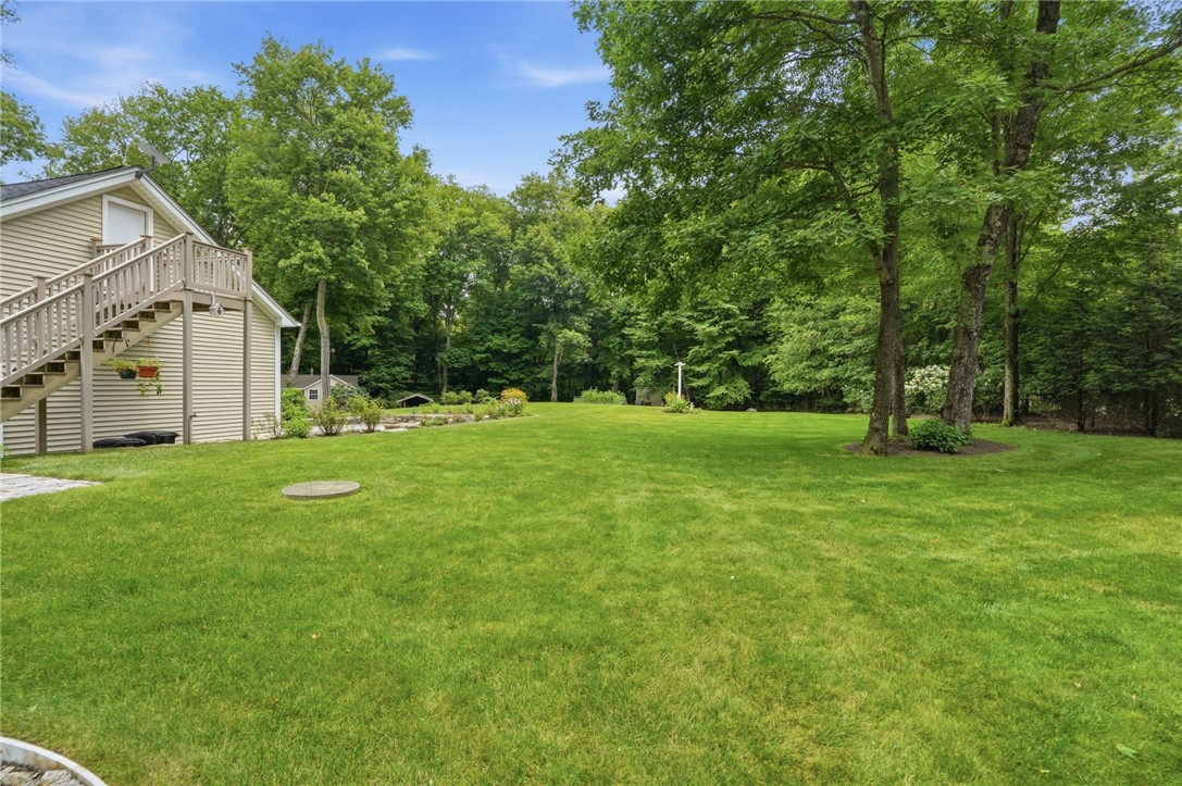 229 Hunting House Road Glocester, RI 02857 - Photo 7 of 49 Gallery Image 7