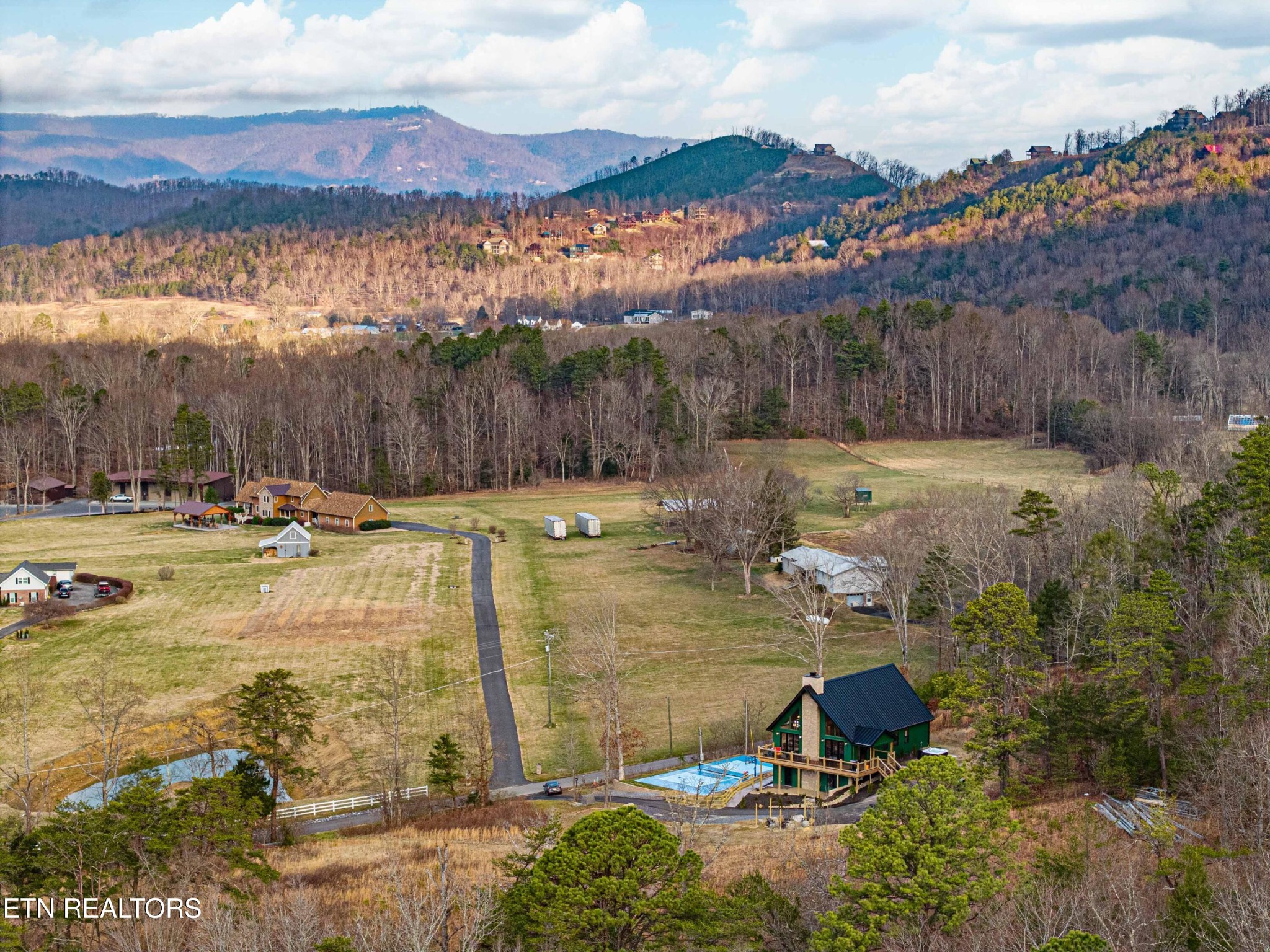 2773 Clabo Road Sevierville, TN 37862 - Photo 45 of 49 Gallery Image 45
