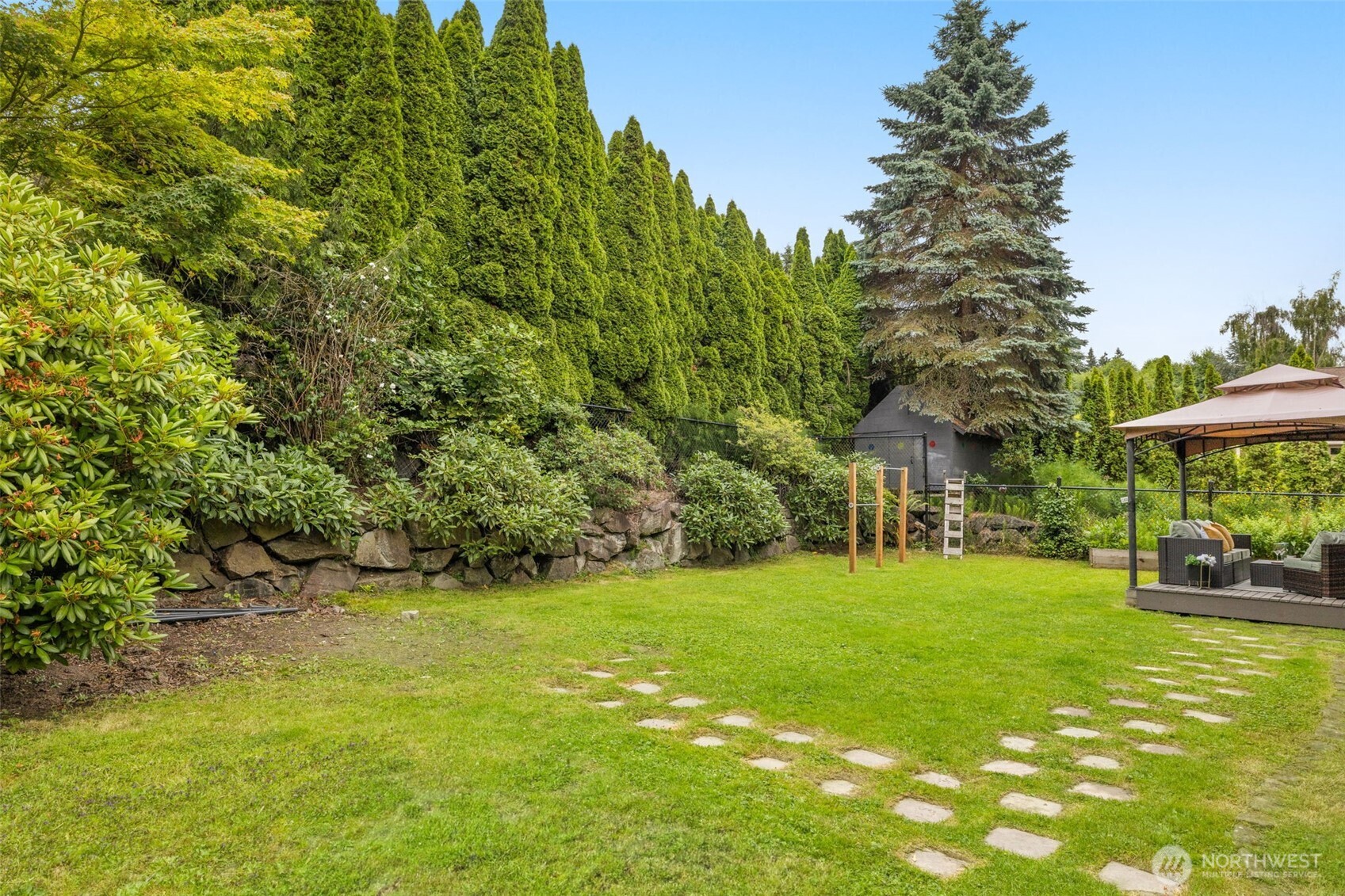 17021 76th Avenue West Edmonds, WA 98026 - Photo 15 of 36