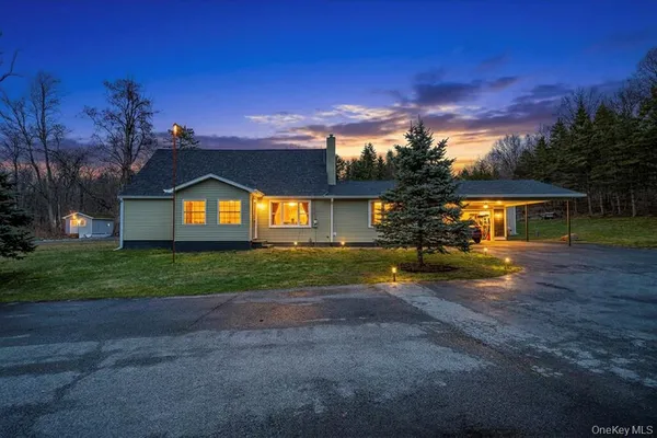$449,900 | 1548 Highway 32, Wallkill, NY 12589