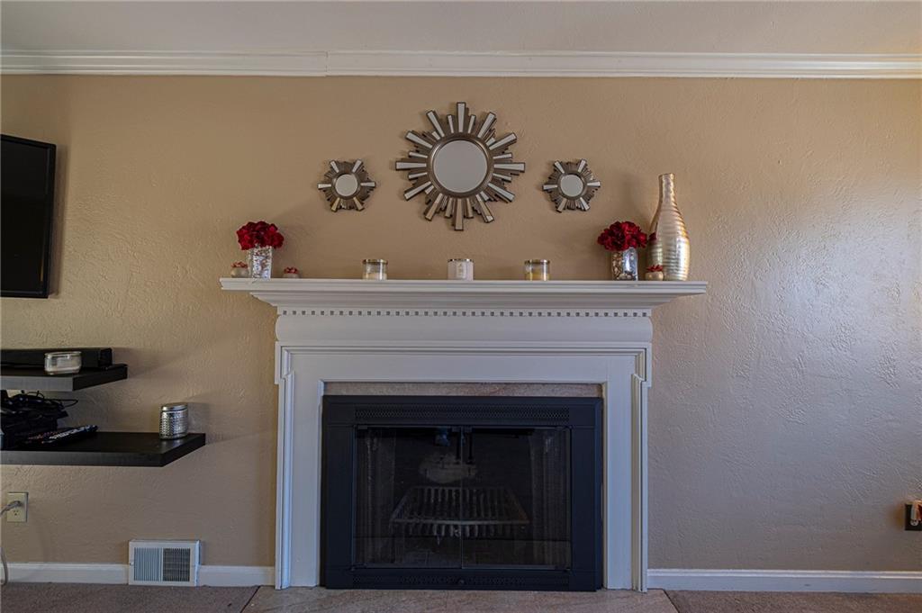 1819 Bower Hill Road Pittsburgh, PA 15243 - Photo 5 of 22 Gallery Image 5