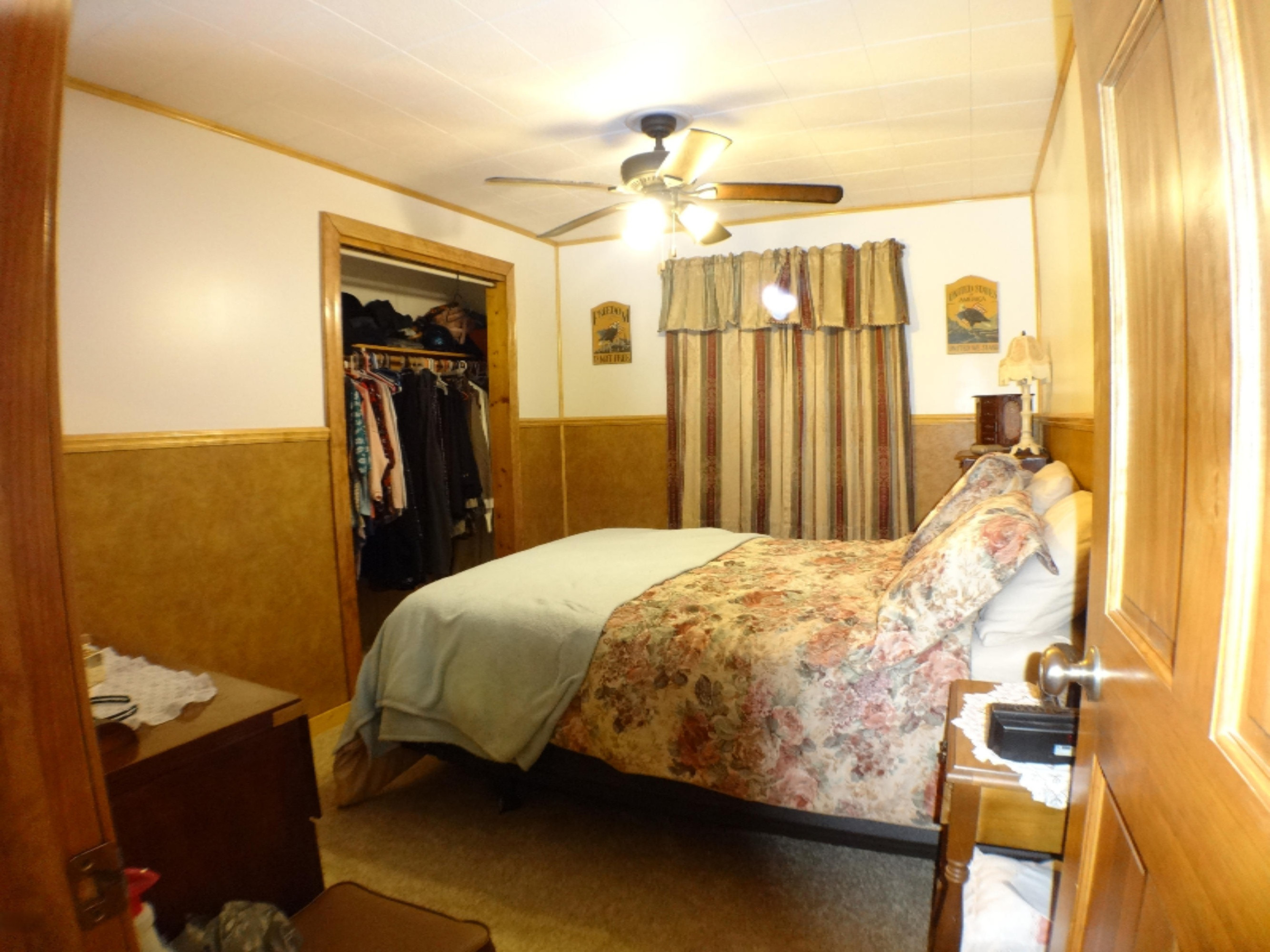 1420 Carr Road Muskegon, MI 49442 - Photo 4 of 23 DSC00604