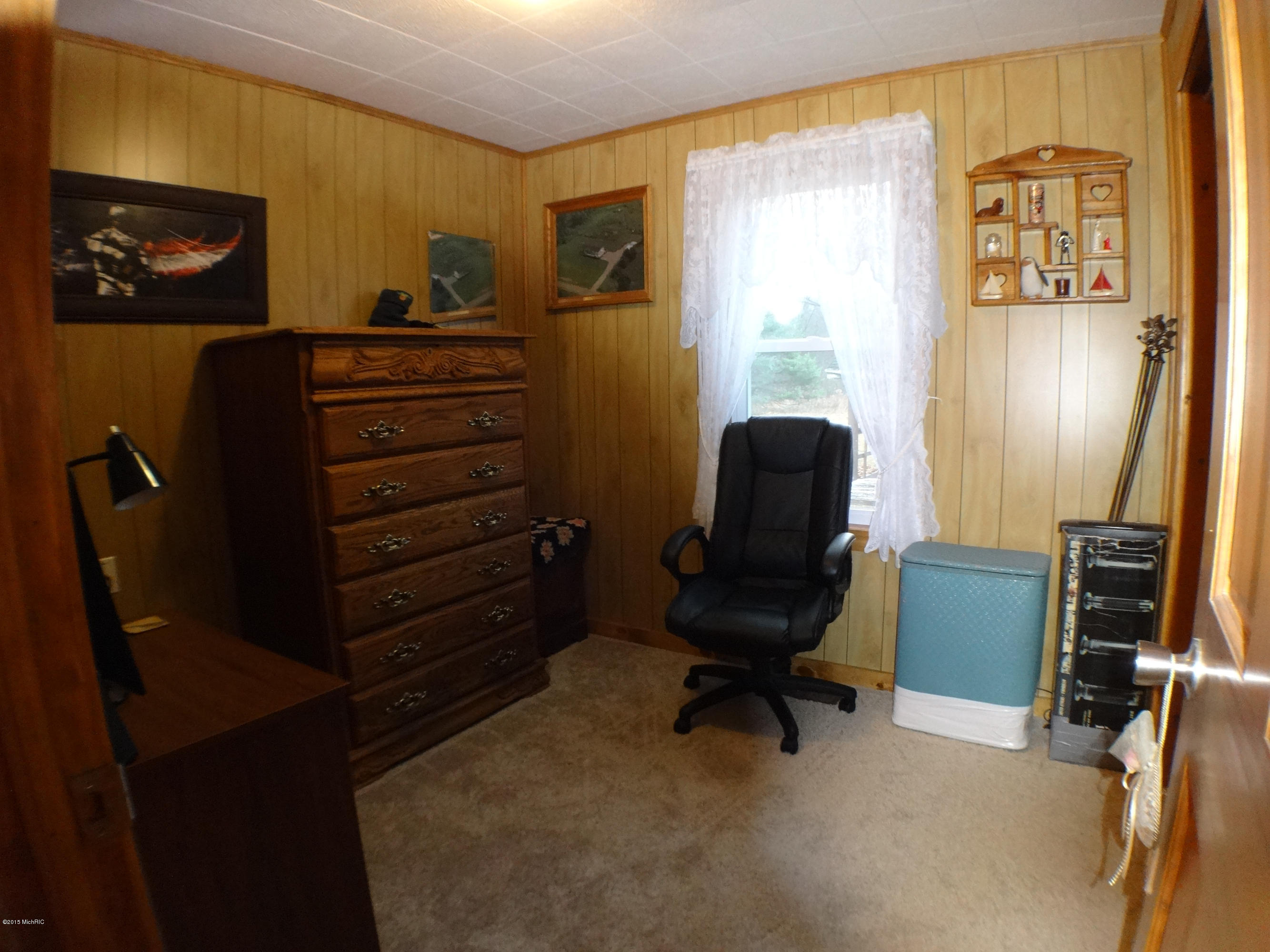 1420 Carr Road Muskegon, MI 49442 - Photo 5 of 23 DSC00607