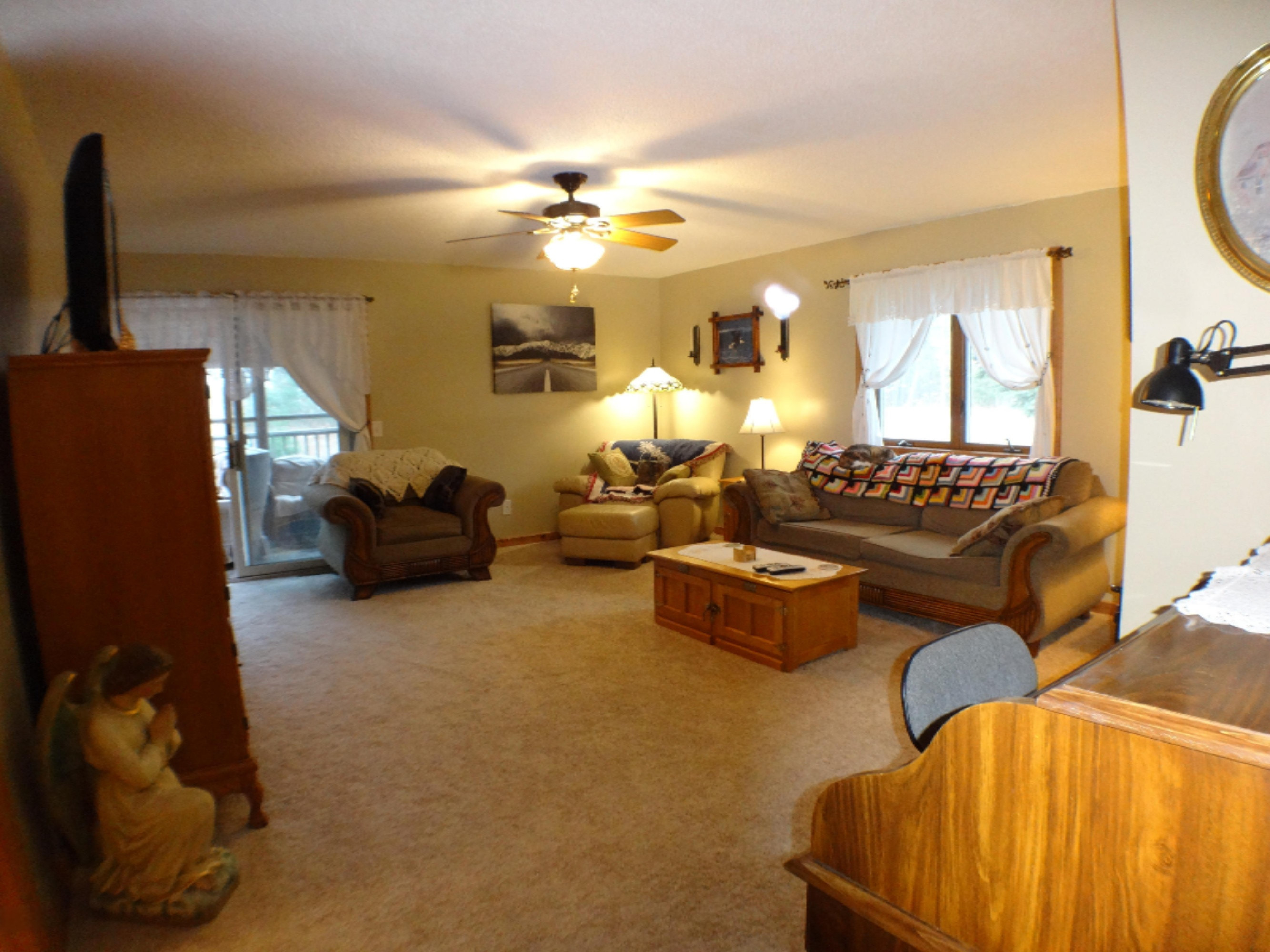 1420 Carr Road Muskegon, MI 49442 - Photo 8 of 23 DSC00613