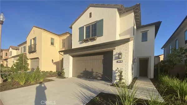 $6,500 | 218 Fiore, Irvine, CA 92602