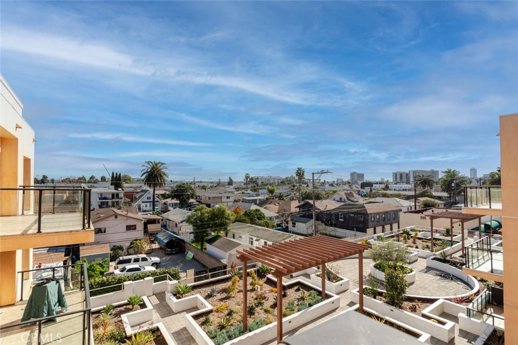 1598 Long Beach, Unit 407 Long Beach, CA 90813 - Photo 29 of 46