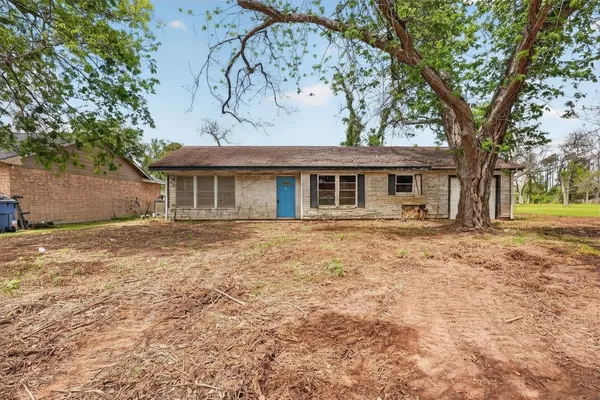 $69,000 | 134 Scout Road, Freeport, TX 77541
