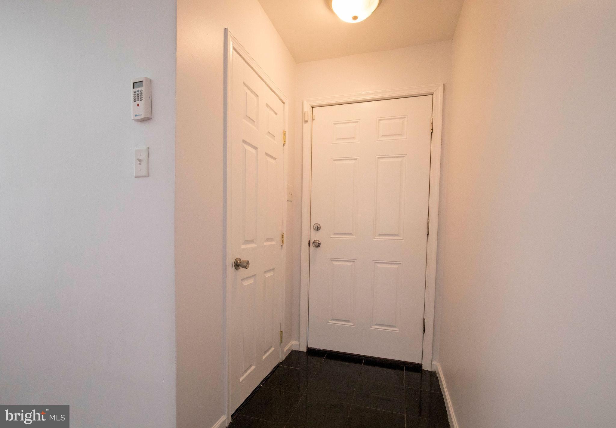 3761 West Country Club Road Philadelphia, PA 19131 - Photo 6 of 64 Gallery Image 6