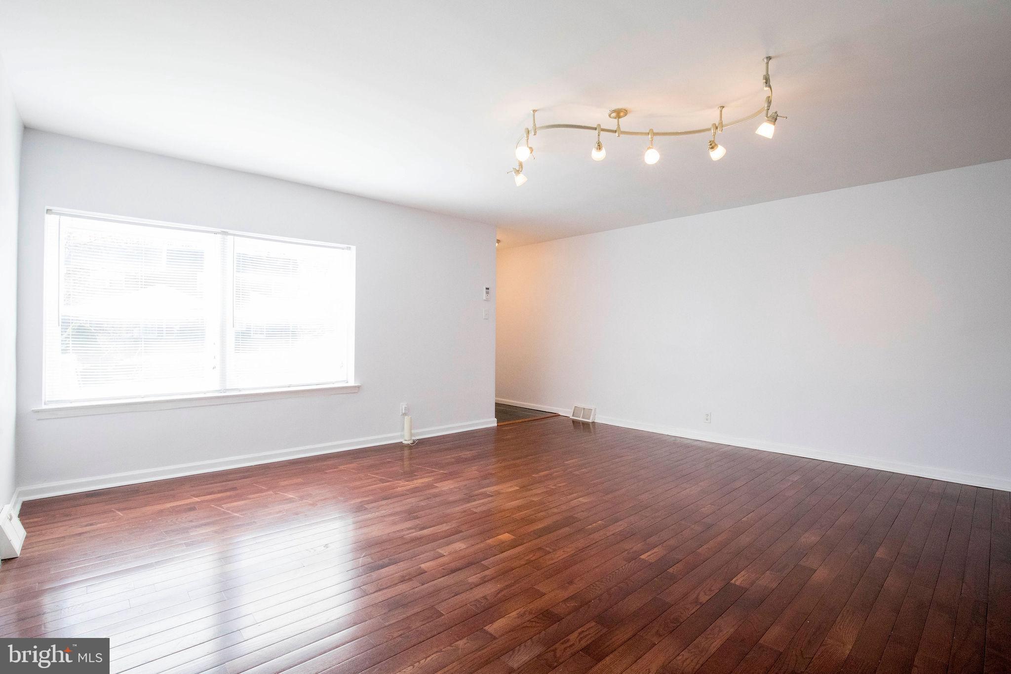 3761 West Country Club Road Philadelphia, PA 19131 - Photo 8 of 64 Gallery Image 8