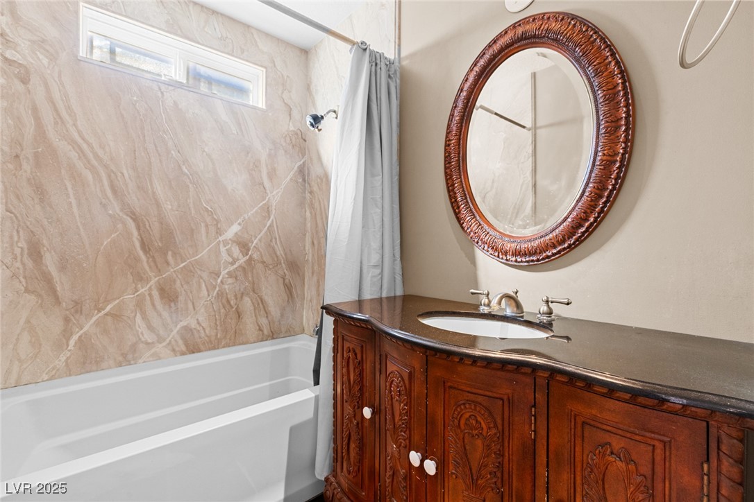 4323 East Twain Avenue Las Vegas, NV 89121 - Photo 16 of 20