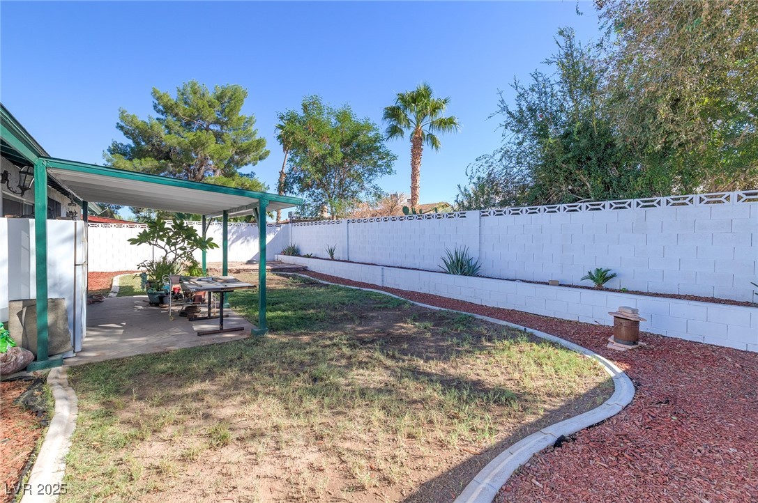 4323 East Twain Avenue Las Vegas, NV 89121 - Photo 17 of 20