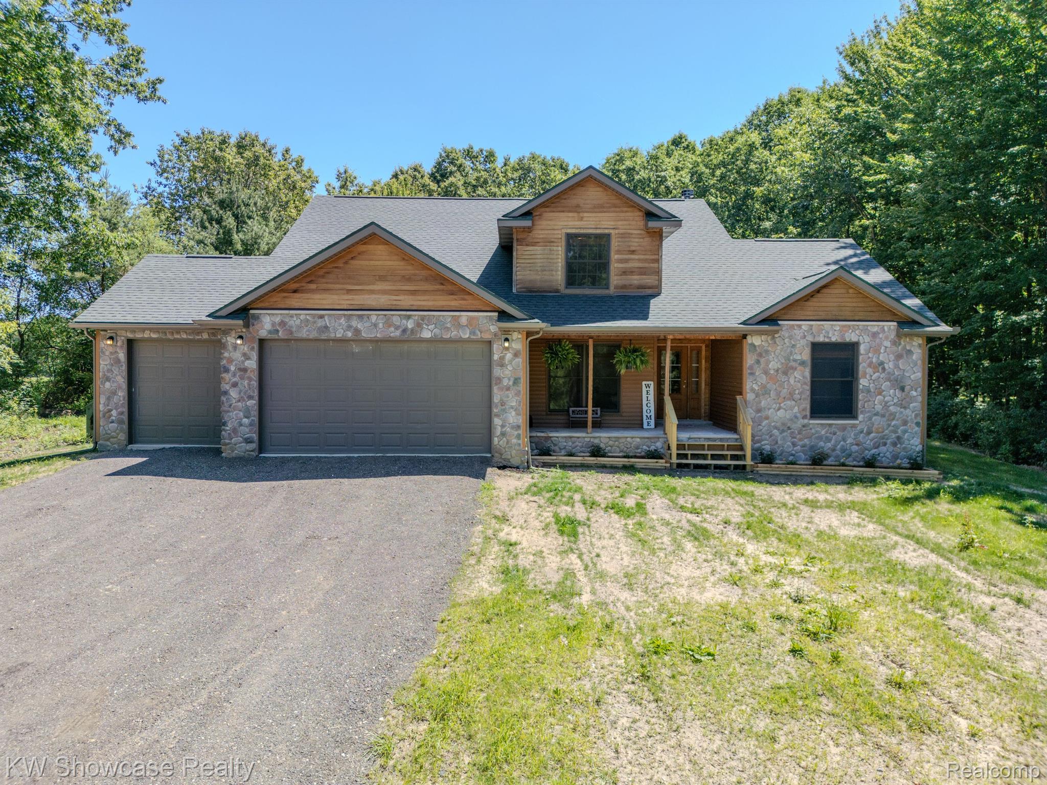 9246 White Road Linden, MI 48451 - Photo 10 of 90 Gallery Image 10