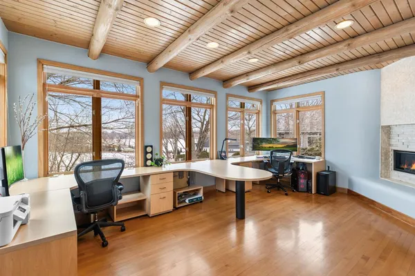 $2,730,000 | 21150 Excelsior Boulevard, Excelsior, MN 55331