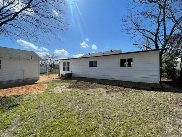 $850 | 316 East Bell Street, Unit B (STUDIO), Bartlett, TX 76511