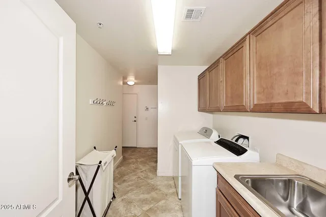 $3,800 | 21320 North 56th Street, Unit 1059, Phoenix, AZ 85054