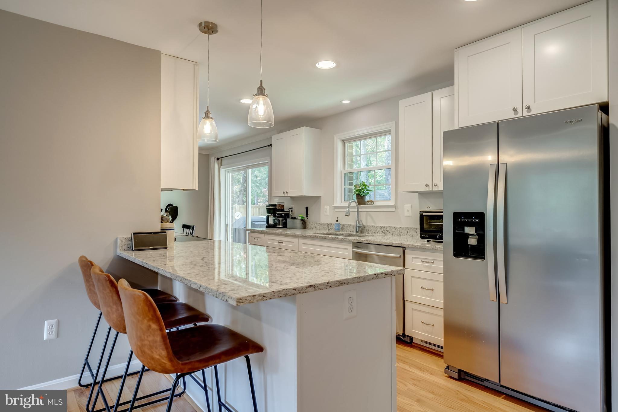 7026 Kelly Road Warrenton, VA 20187 - Photo 12 of 36 Granite countertops