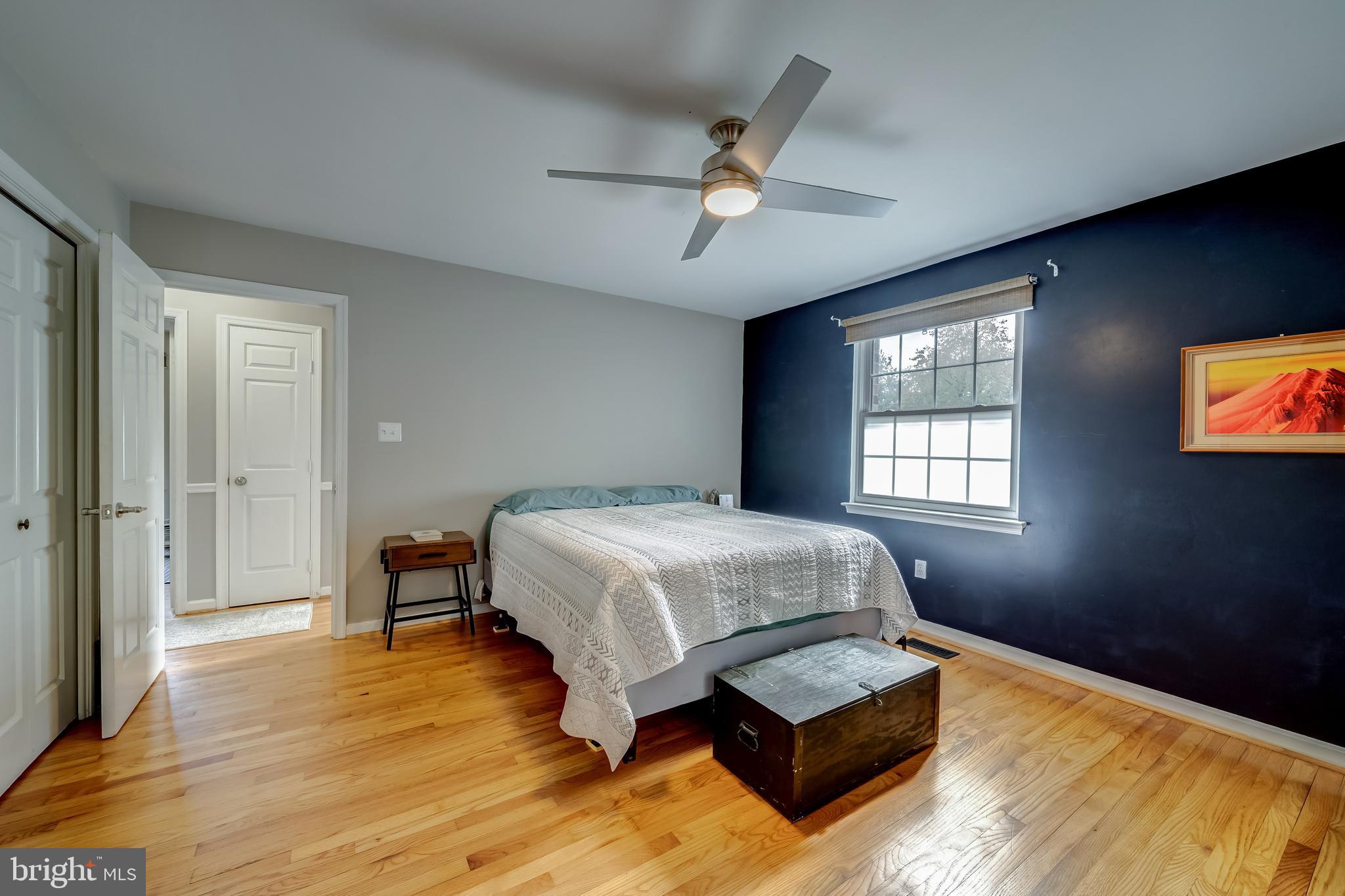 7026 Kelly Road Warrenton, VA 20187 - Photo 23 of 36 Primary bedroom