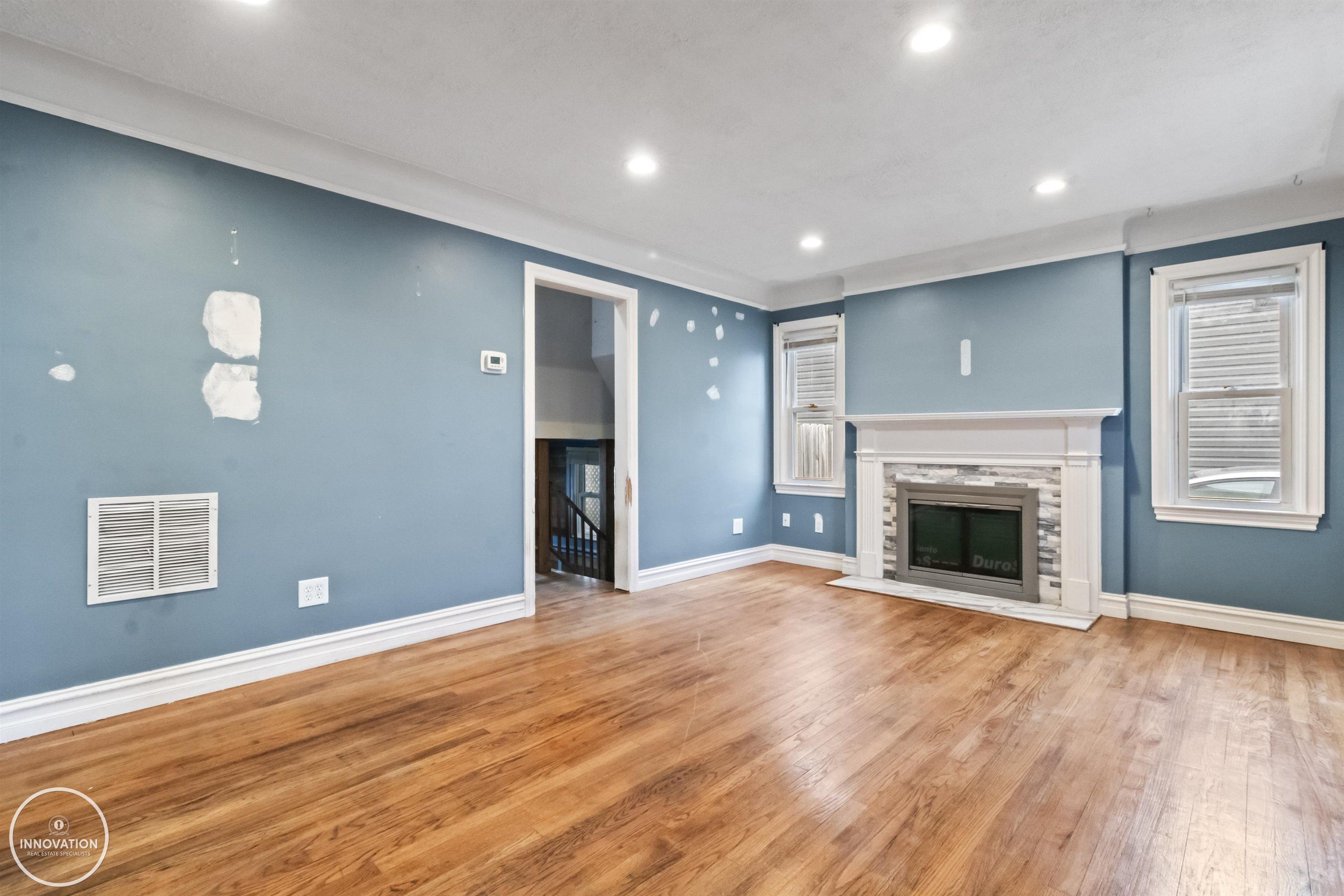 22174 Rausch Avenue Eastpointe, MI 48021 - Photo 9 of 34