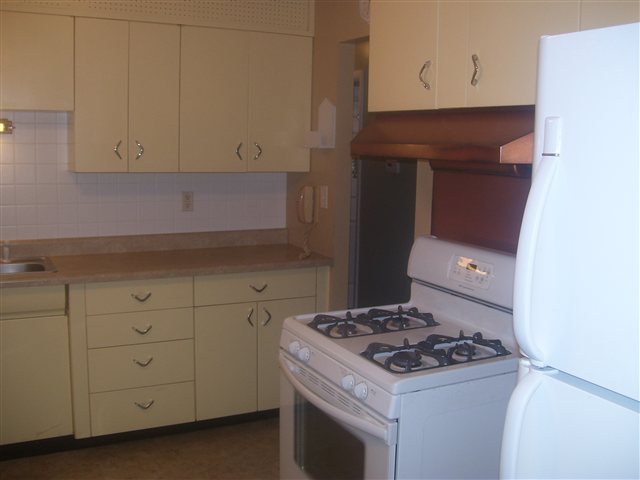 5606 North Hamilton Road Peoria, IL 61614 - Photo 8 of 15 Gallery Image 8