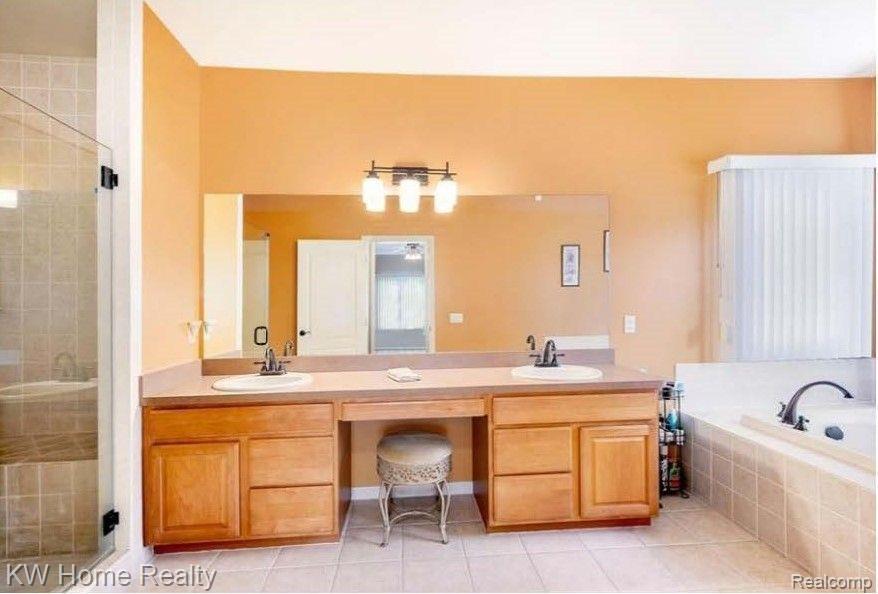 19060 Wayne Road Livonia, MI 48152 - Photo 23 of 35 Gallery Image 23