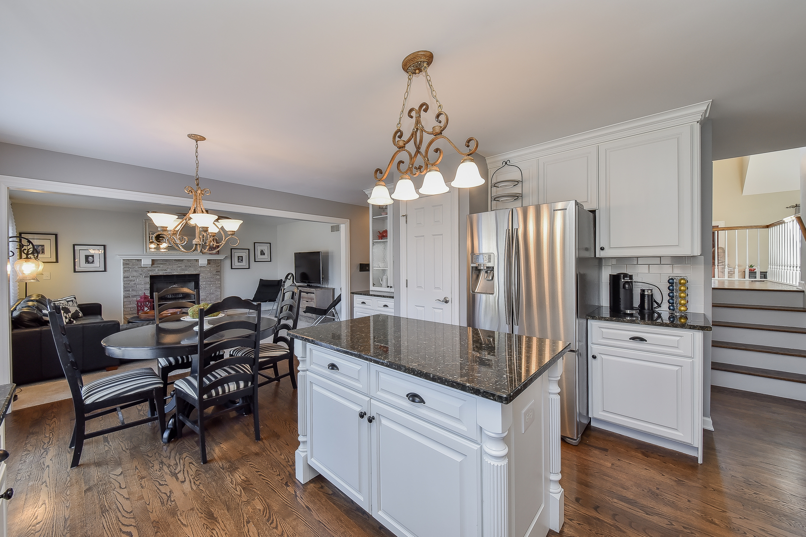 2731 Miller Road Geneva, IL 60134 - Photo 4 of 26