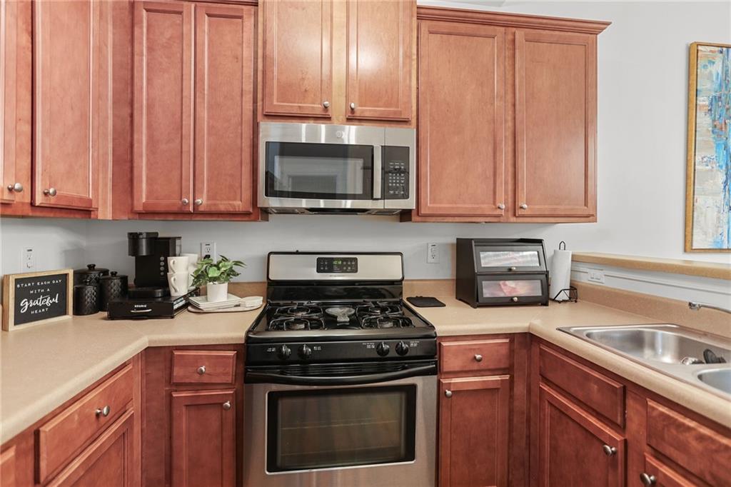 6316 Colonial View Fairburn, GA 30213 - Photo 14 of 51