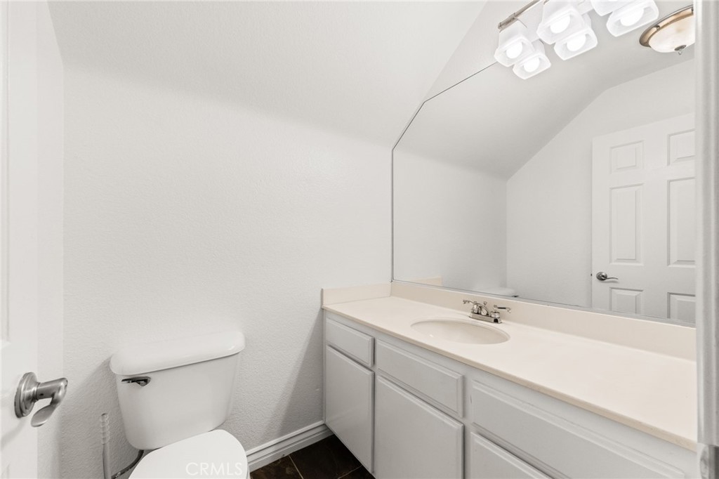14848 Rodeo Way Fontana, CA 92336 - Photo 9 of 19 Gallery Image 9