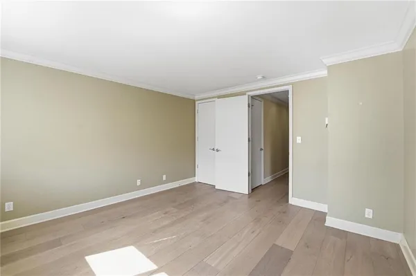 $510,000 | 121 West 48th Street, Unit 202, Kansas City, MO 64112
