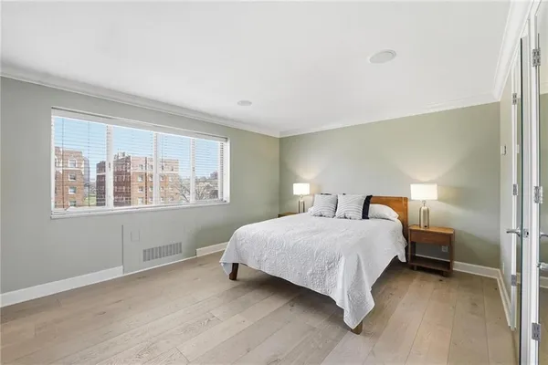 $510,000 | 121 West 48th Street, Unit 202, Kansas City, MO 64112