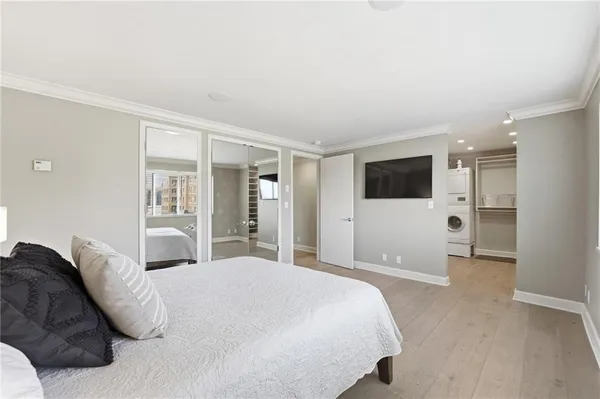 $510,000 | 121 West 48th Street, Unit 202, Kansas City, MO 64112