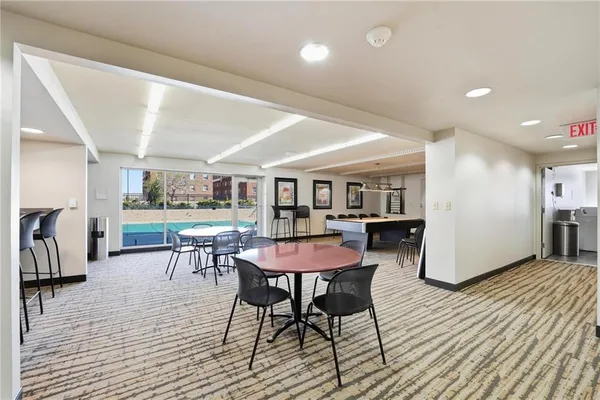 $510,000 | 121 West 48th Street, Unit 202, Kansas City, MO 64112