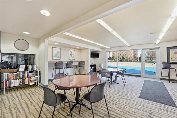 $510,000 | 121 West 48th Street, Unit 202, Kansas City, MO 64112