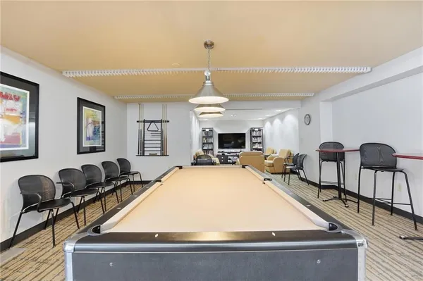 $510,000 | 121 West 48th Street, Unit 202, Kansas City, MO 64112