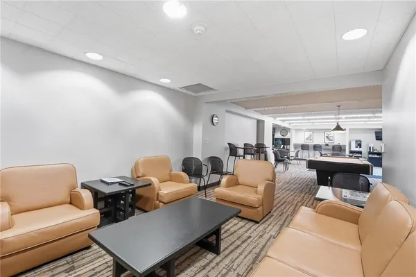$510,000 | 121 West 48th Street, Unit 202, Kansas City, MO 64112