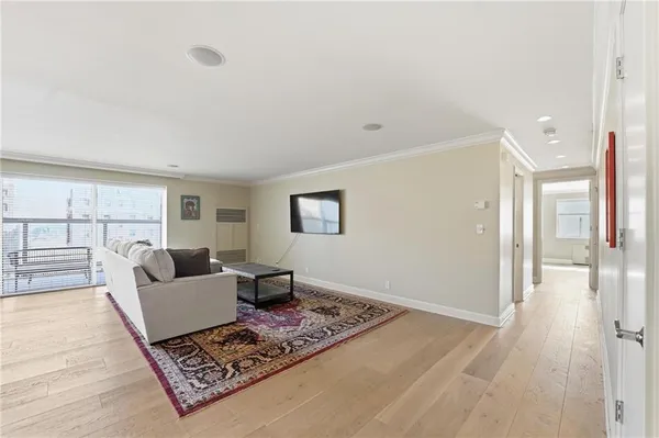 $510,000 | 121 West 48th Street, Unit 202, Kansas City, MO 64112