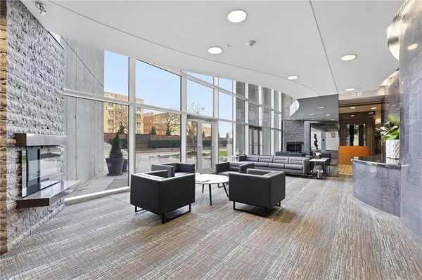 $510,000 | 121 West 48th Street, Unit 202, Kansas City, MO 64112