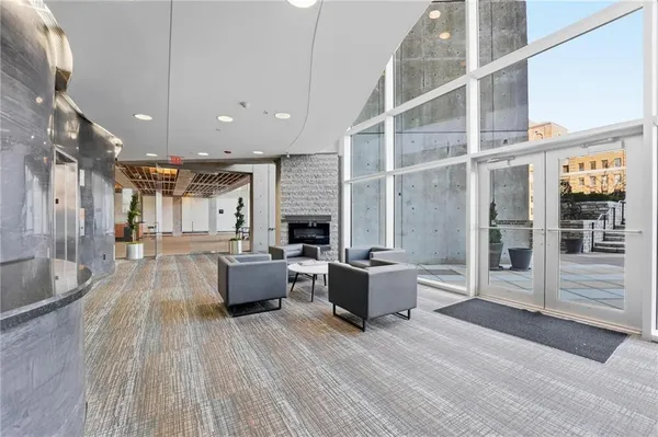 $510,000 | 121 West 48th Street, Unit 202, Kansas City, MO 64112