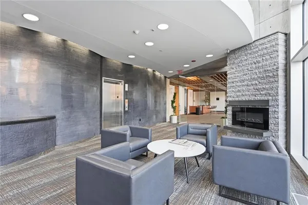 $510,000 | 121 West 48th Street, Unit 202, Kansas City, MO 64112