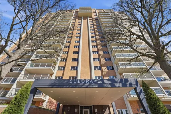 $510,000 | 121 West 48th Street, Unit 202, Kansas City, MO 64112