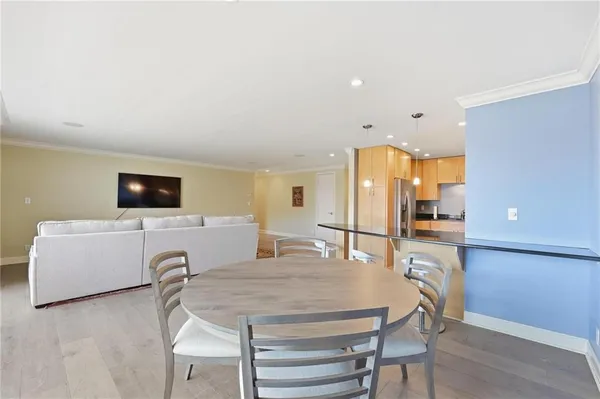 $510,000 | 121 West 48th Street, Unit 202, Kansas City, MO 64112