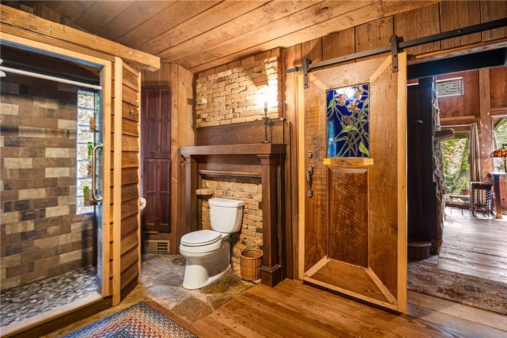 121 Creek Road Renfrew, PA 16053 - Photo 19 of 46 Gallery Image 19