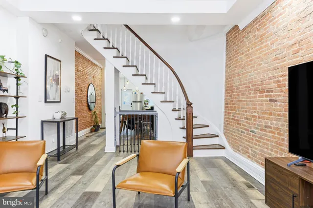 $299,900 | 737 Dolphin Street, Baltimore, MD 21217