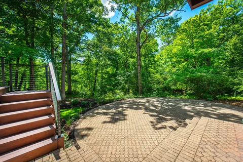 $3,750,000 | 1221 Loch Lane, Lake Forest, IL 60045