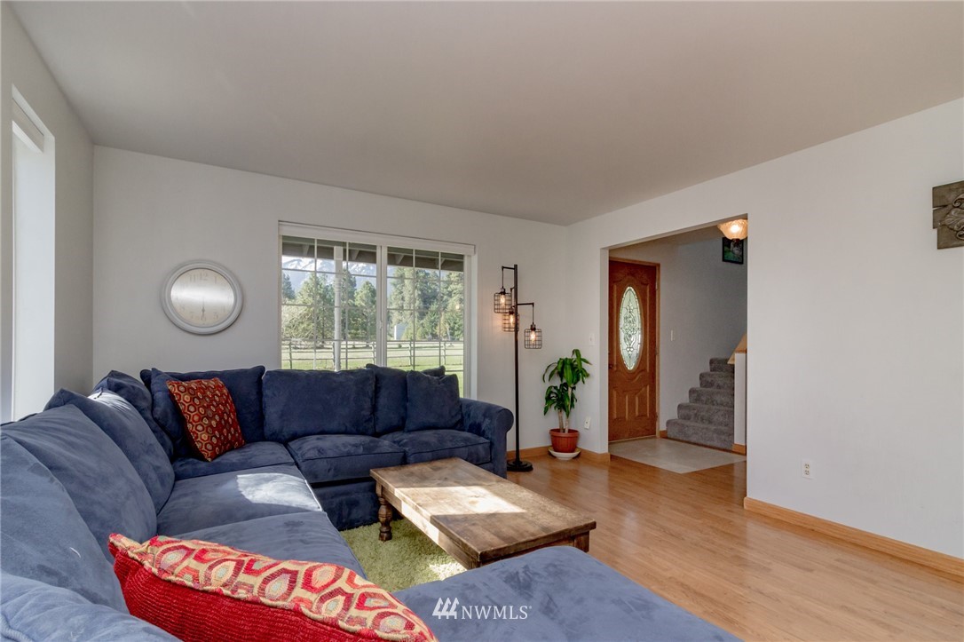 2503 Nelson Siding Road Cle Elum, WA 98922 - Photo 9 of 25 Gallery Image 9