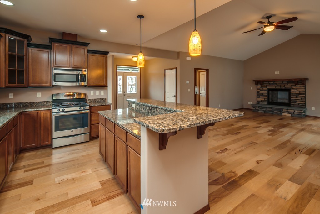 2533 Thornton Road Ferndale, WA 98248 - Photo 5 of 21 Gallery Image 5