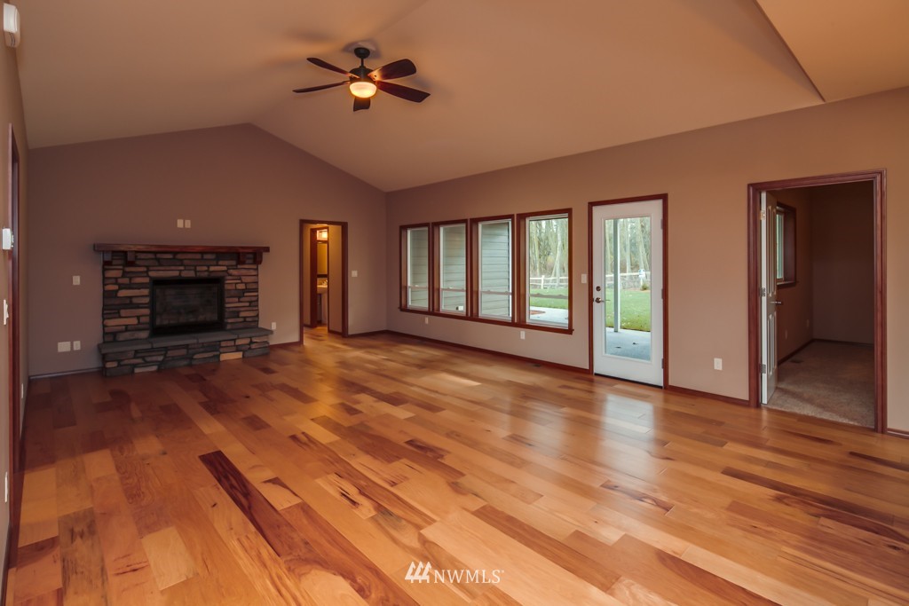2533 Thornton Road Ferndale, WA 98248 - Photo 9 of 21 Gallery Image 9