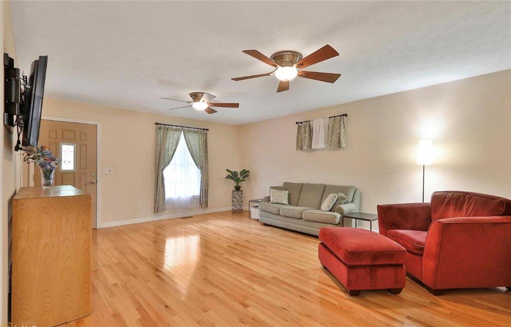 385 Vaughn Road Newnan, GA 30265 - Photo 16 of 70