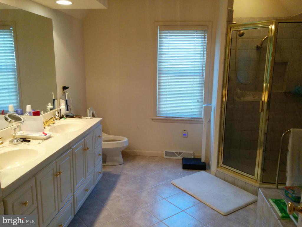 2106 Landis Valley Road Lancaster, PA 17601 - Photo 23 of 53