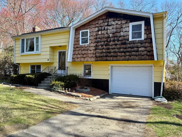 $485,000 | 6 East Alden Avenue, Randolph, MA 02368