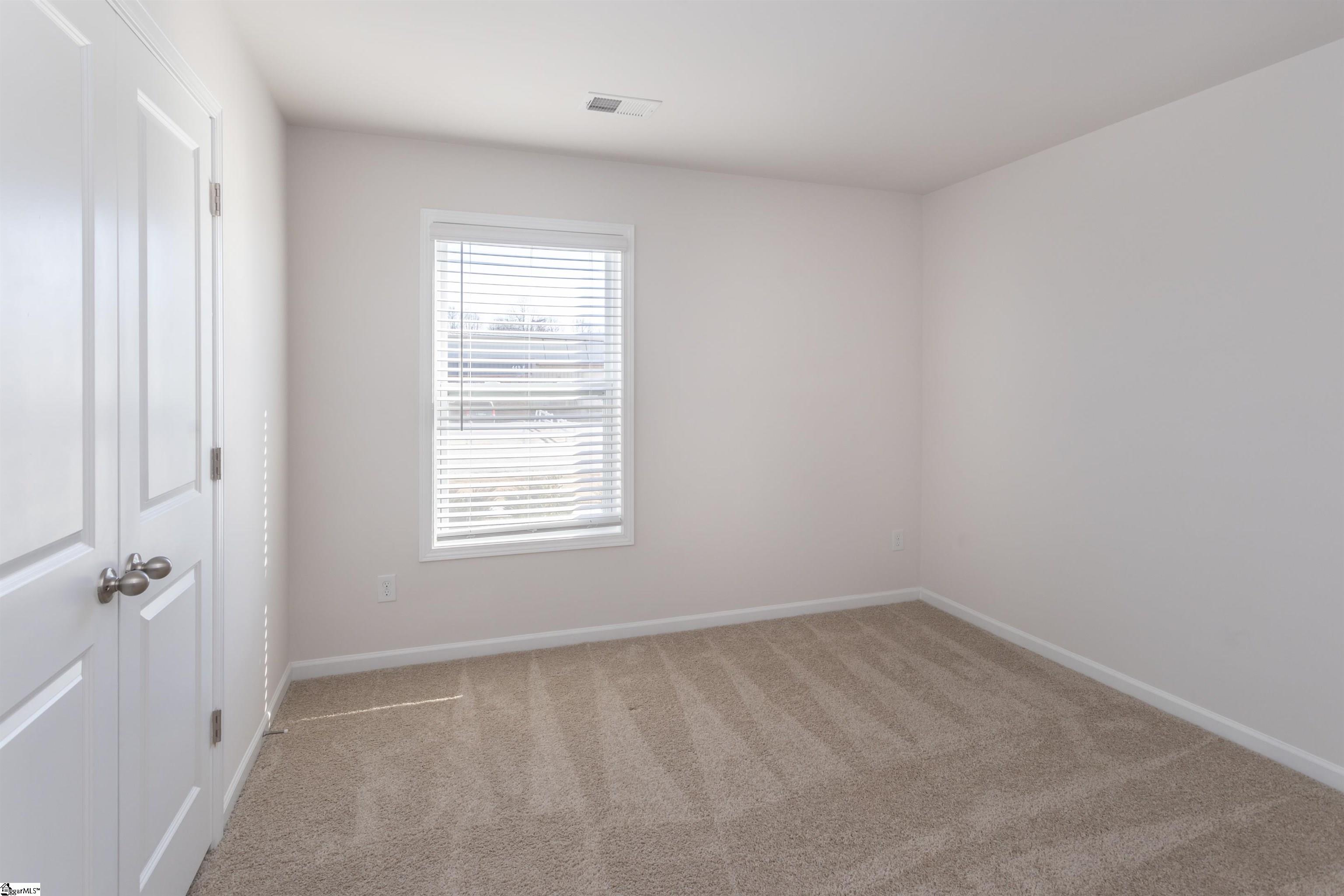 567 Yellow Fox Road Greer, SC 29650 - Photo 33 of 36 Gallery Image 33